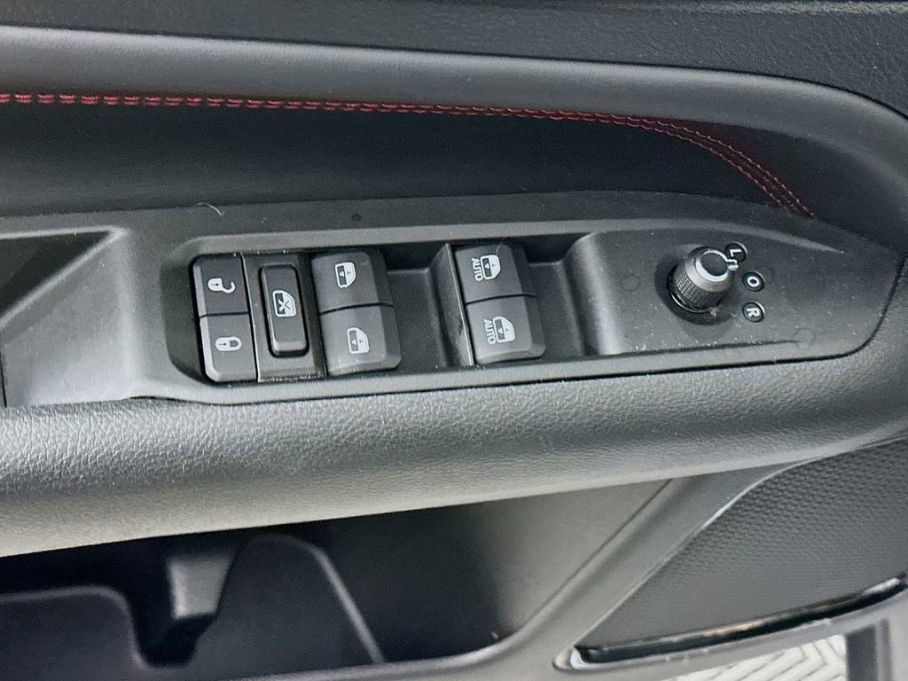 Used 2022 Jeep Compass Trailhawk image 24