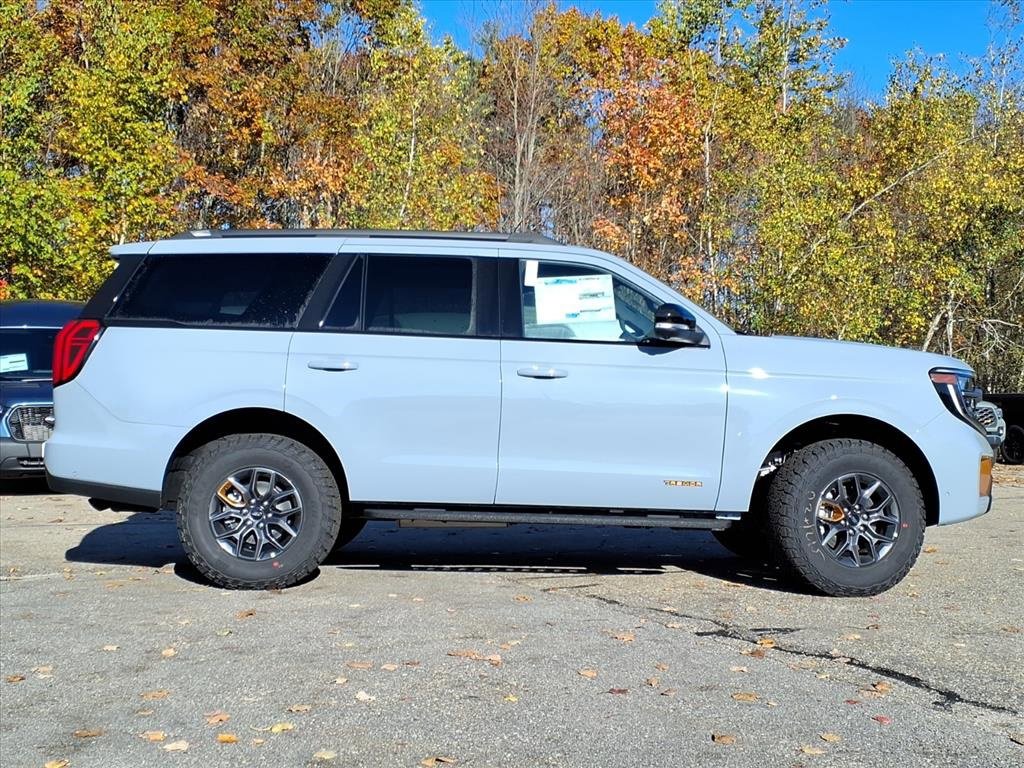 New 2025 Ford Expedition Tremor image 3