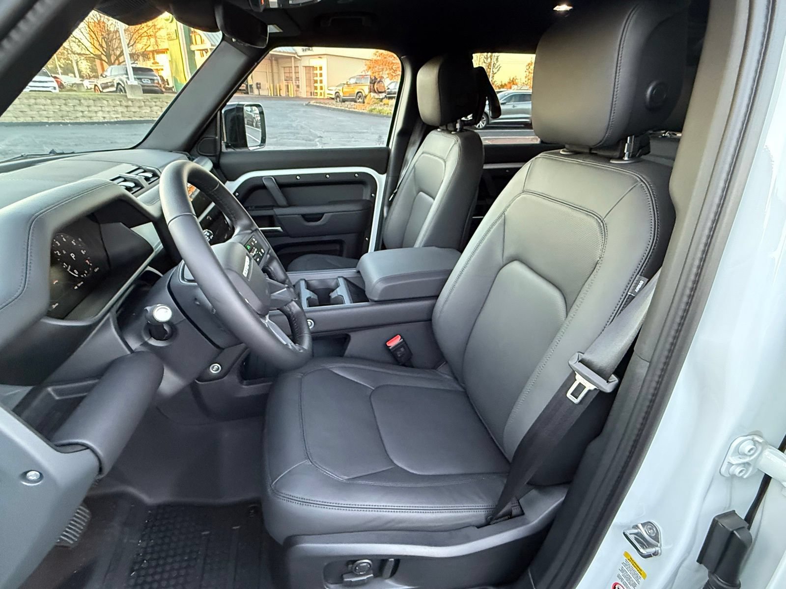 New 2026 Land Rover Defender 110 S AWD/4WD image 15