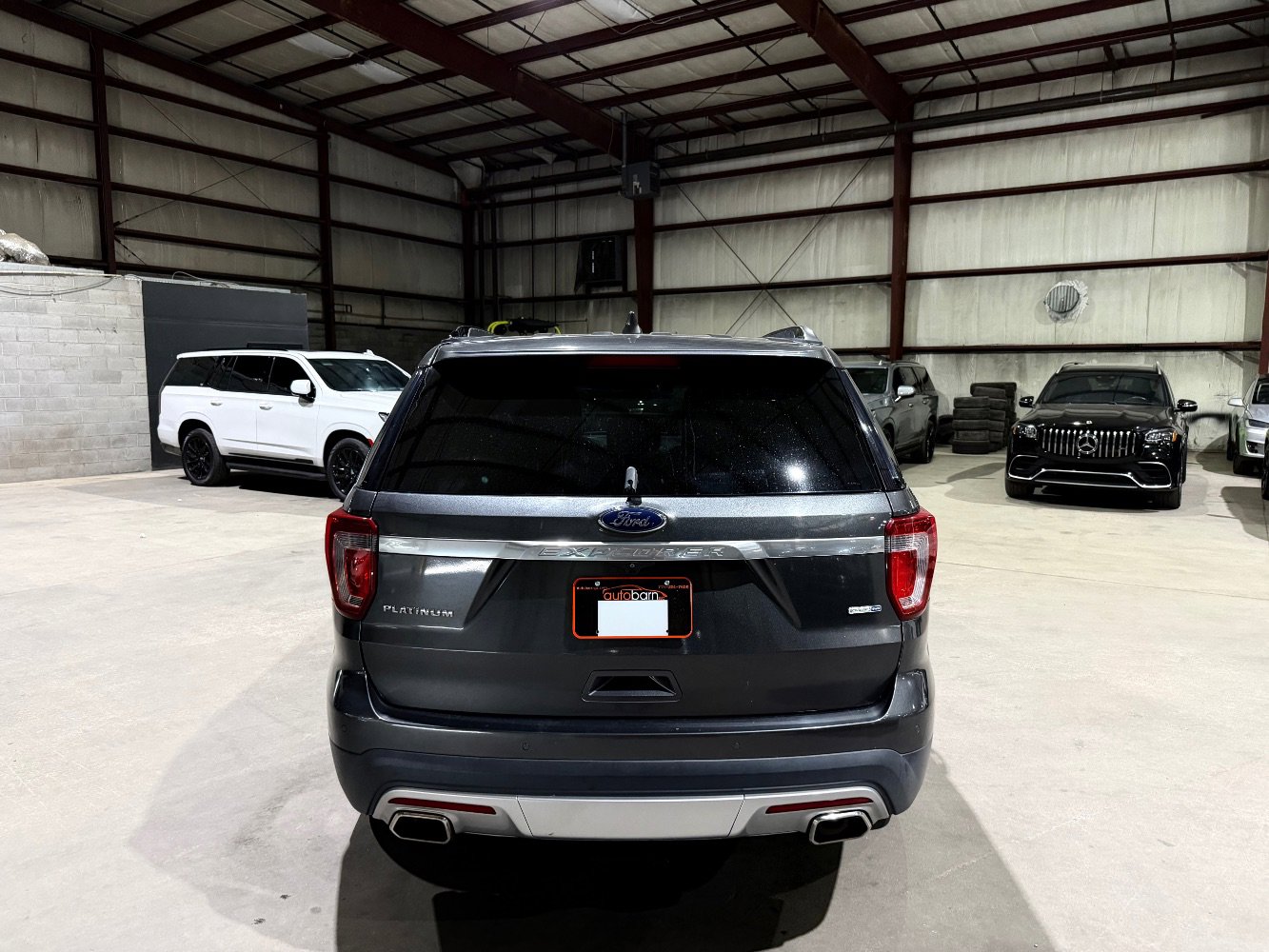 Used 2016 Ford Explorer Platinum AWD/4WD image 6