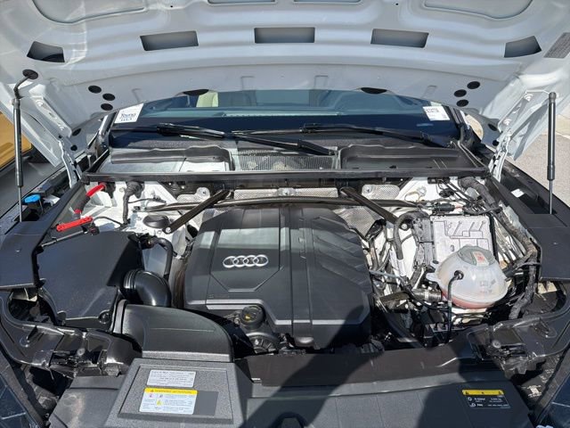Used 2022 Audi Q5 2.0T Premium Plus w/ Premium Plus Package AWD/4WD image 36