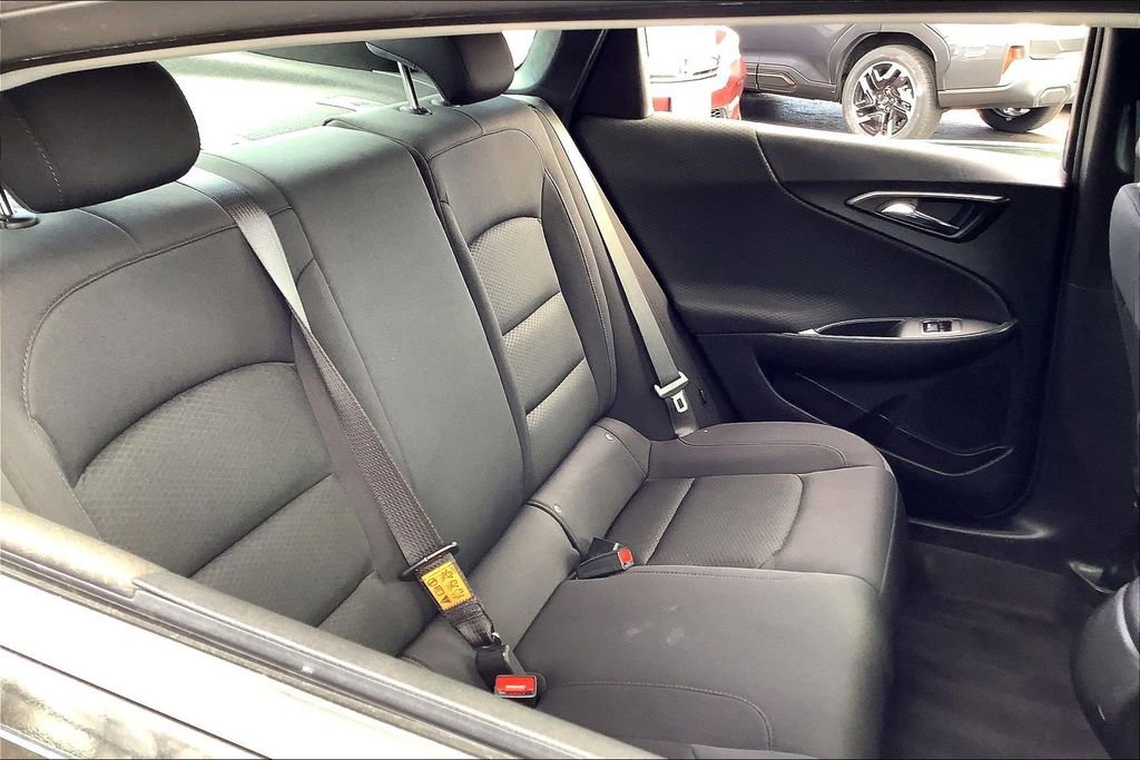 Used 2022 Chevrolet Malibu LS image 30