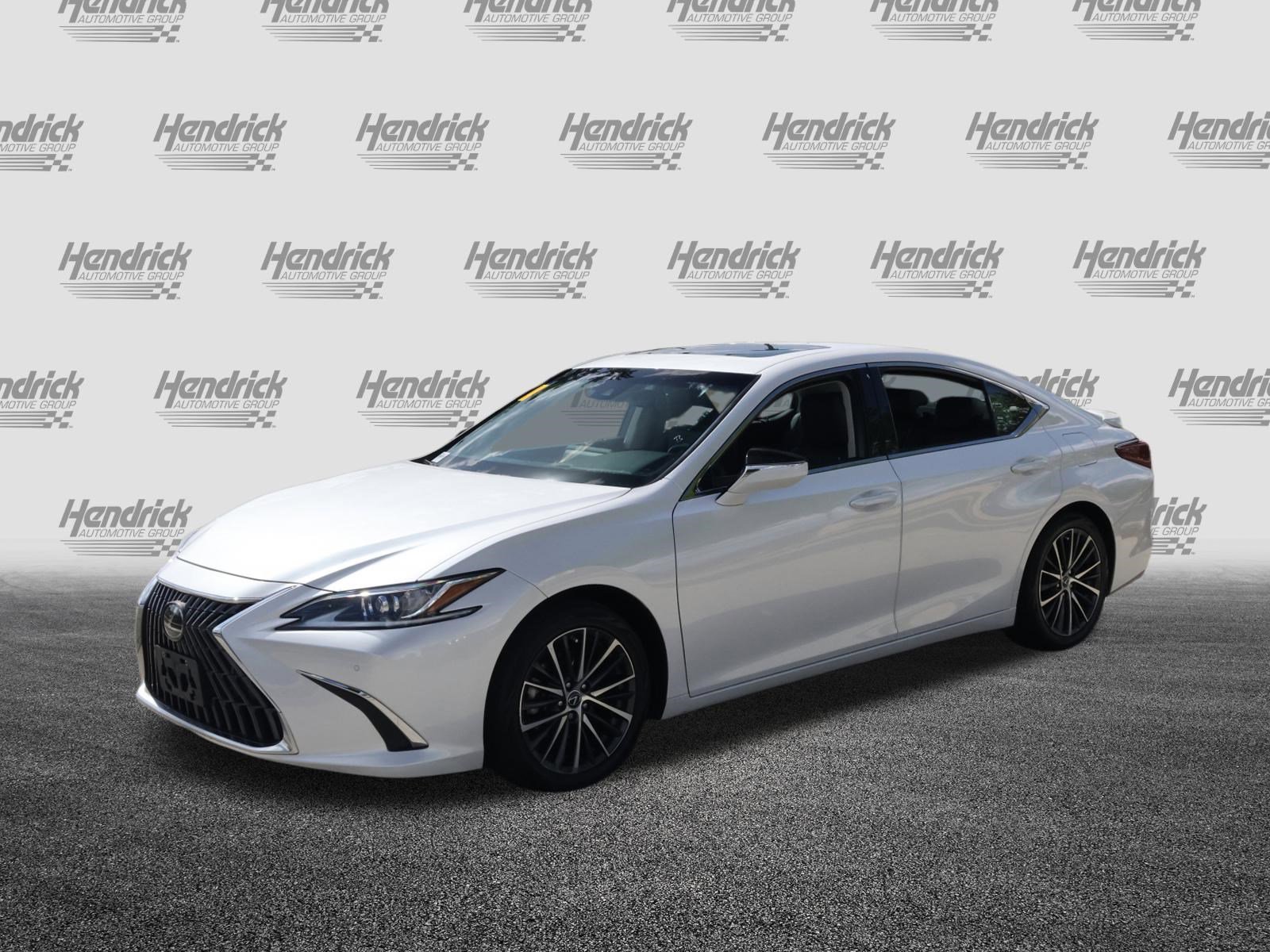 Used 2023 Lexus ES 350 w/ Premium Package image 5