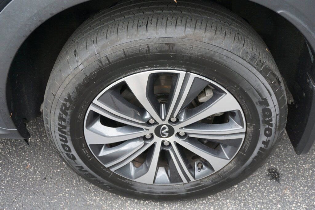 Used 2024 INFINITI QX60 Pure image 12