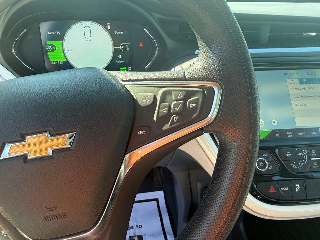 Used 2021 Chevrolet Bolt LT FWD image 30
