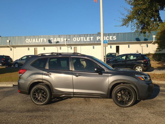 Used 2021 Subaru Forester Limited image 3