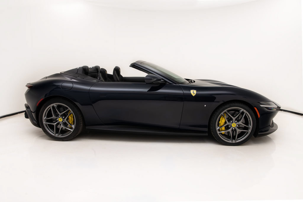 Certified 2024 Ferrari Roma Spider RWD image 3