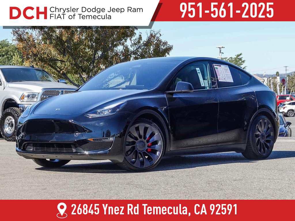 Used 2023 Tesla Model Y Performance image 1