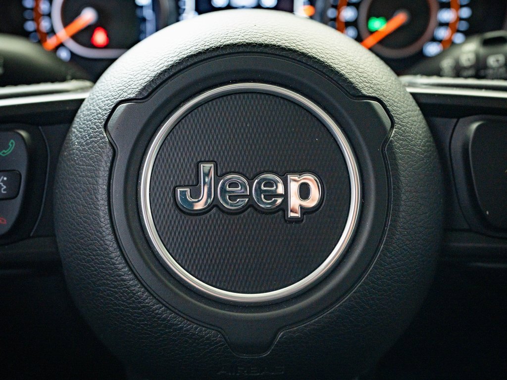 Used 2022 Jeep Wrangler Willys image 25