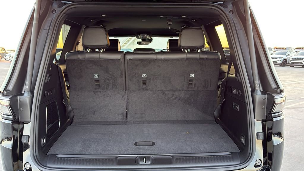 New 2026 Jeep Grand Wagoneer Limited image 9