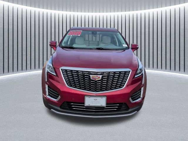 Certified 2025 Cadillac XT5 Premium Luxury w/ LPO, Floor Liner Package AWD/4WD image 15