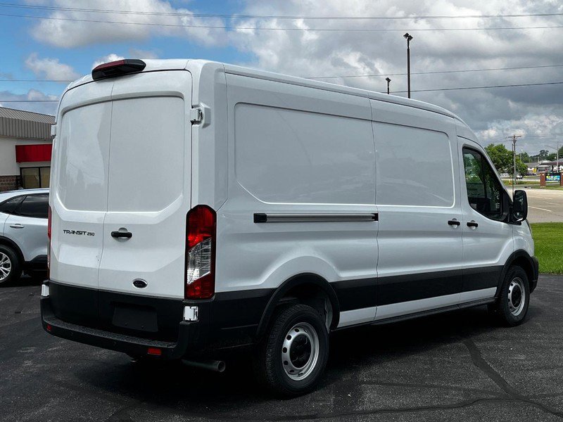 New 2025 Ford Transit 250 148 Medium Roof w/ Load Area Protection Package image 4