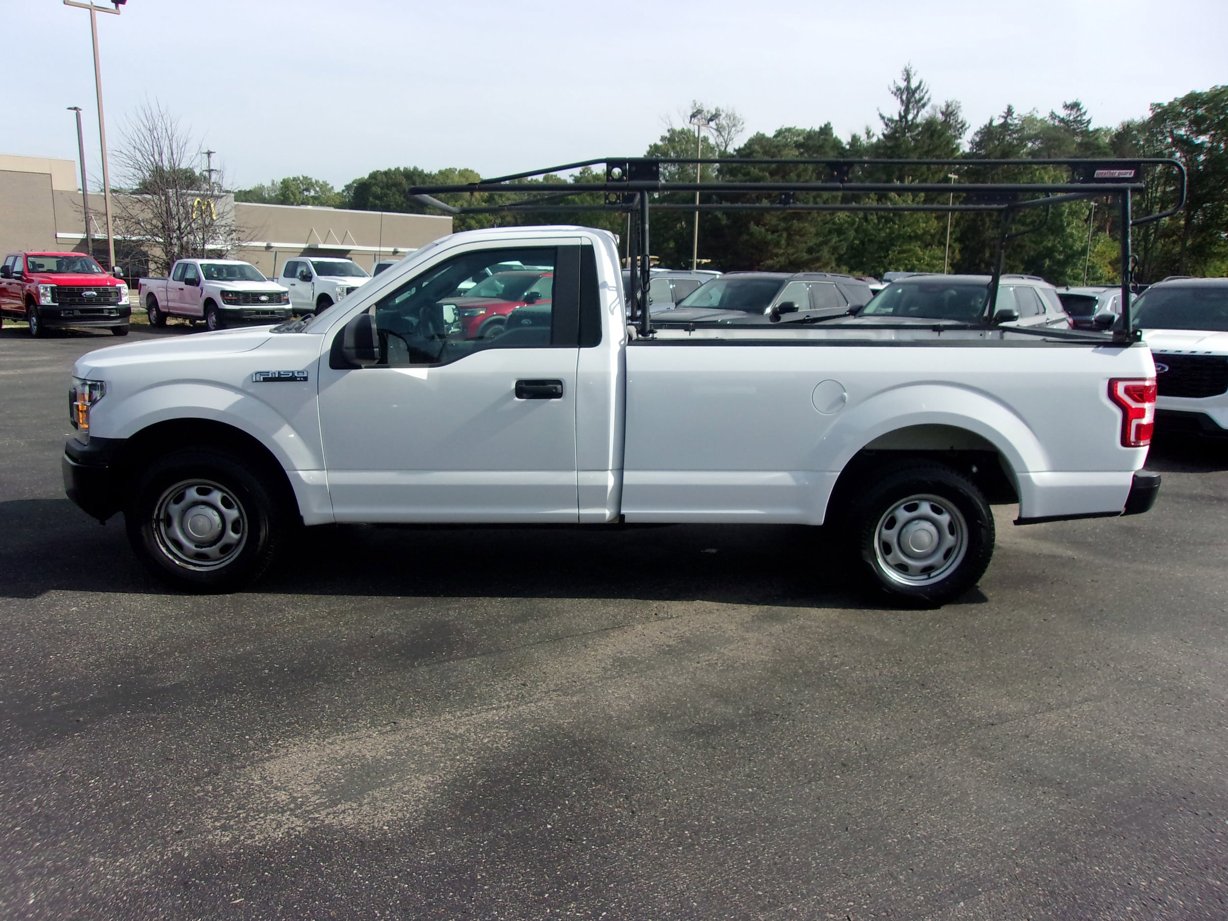 Used 2018 Ford F150 XL w/ Equipment Group 101A Mid RWD image 2