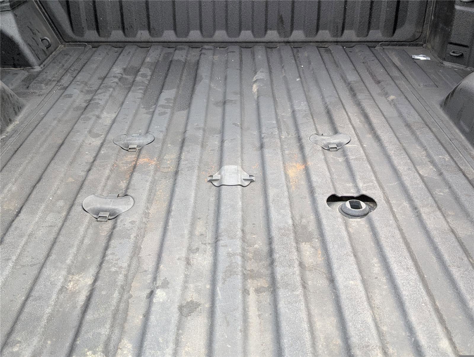 Used 2023 Chevrolet Silverado 2500 Custom w/ Custom Value Package image 14