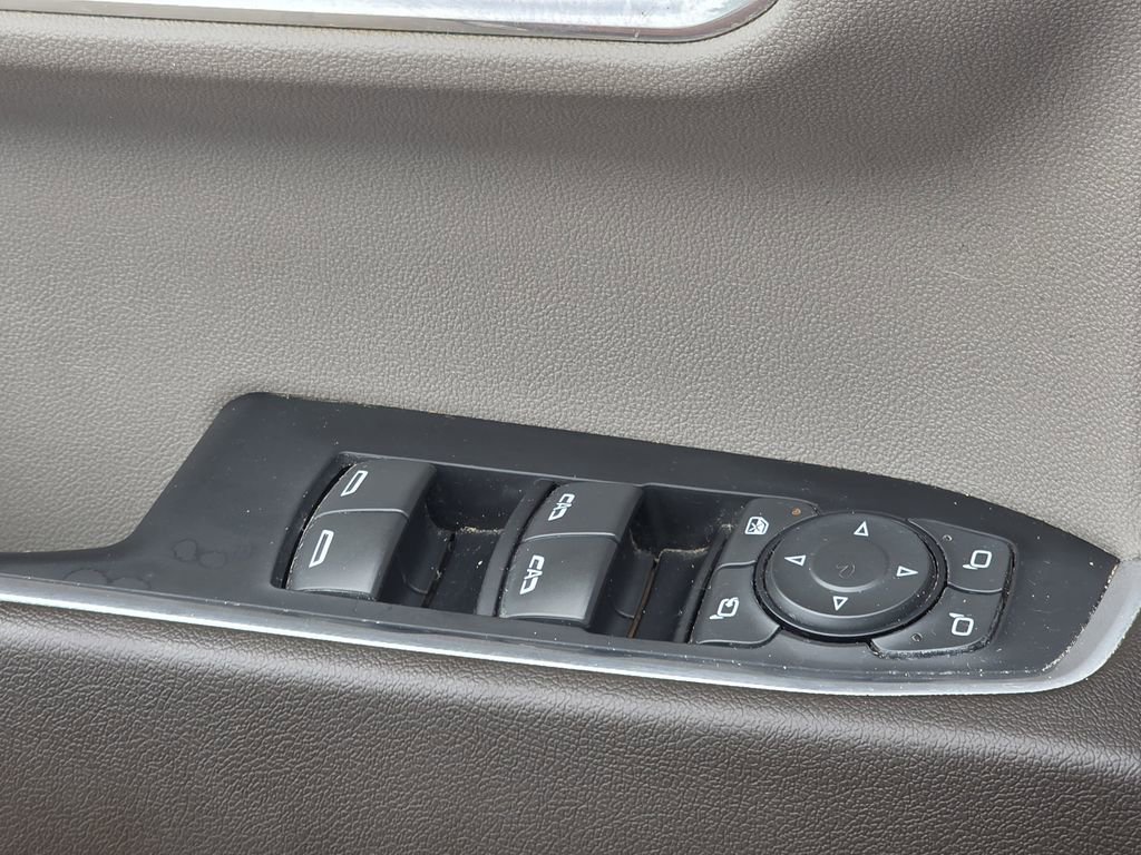 Certified 2022 Chevrolet Silverado 1500 LTZ AWD/4WD image 29