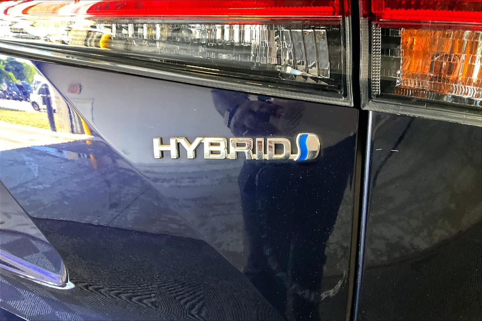 Used 2020 Toyota Highlander LE AWD/4WD image 10