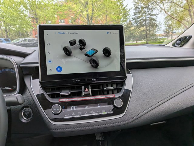 Used 2026 Toyota Corolla XLE FWD image 11