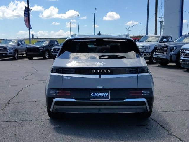 New 2025 Hyundai Ioniq 5 SEL image 6