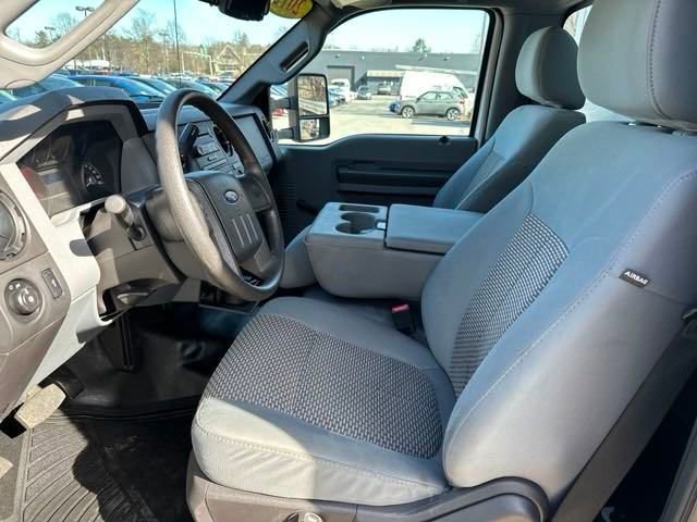 Used 2012 Ford F550 XL w/ Payload Upgrade Pkg image 9