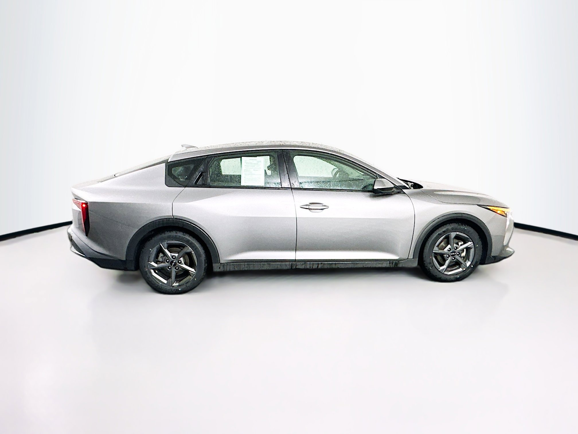 Used 2025 Kia K4 FWD image 10