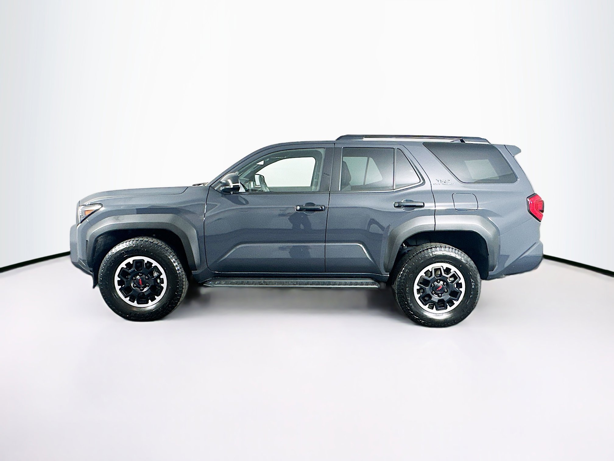 Used 2025 Toyota 4Runner TRD Off-Road image 4