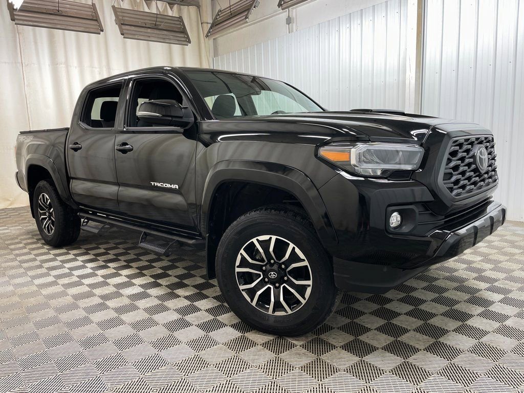 Used 2023 Toyota Tacoma TRD Sport AWD/4WD image 45
