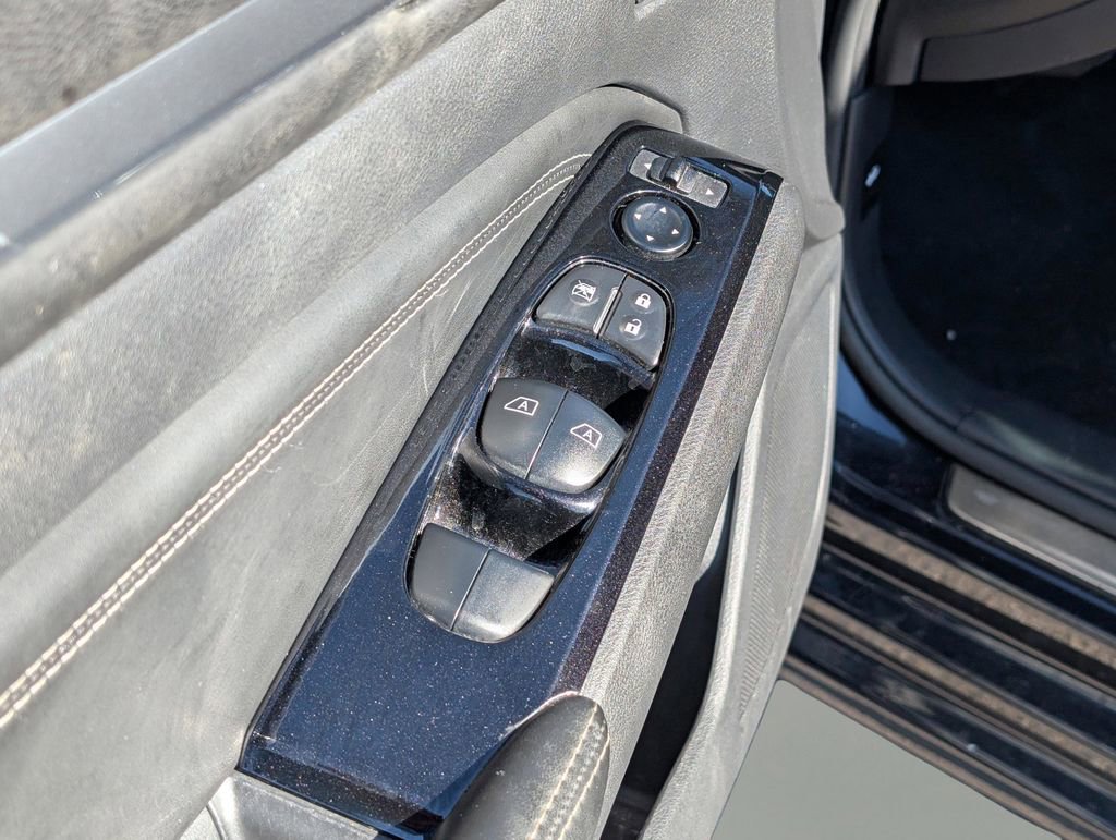 Used 2021 Nissan Altima 2.5 Platinum image 16