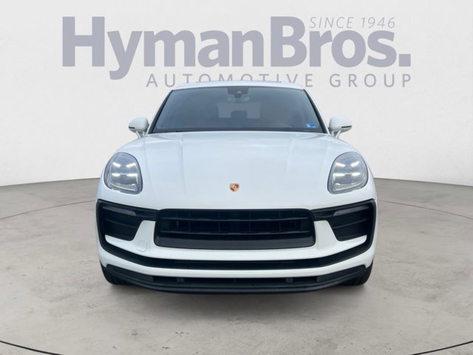 Used 2022 Porsche Macan AWD/4WD image 8