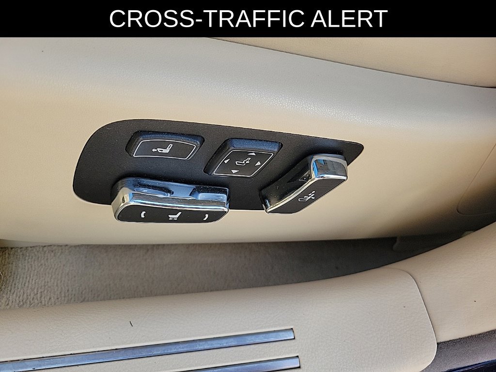 Used 2013 Lexus LS 460 AWD w/ Comfort Pkg image 17