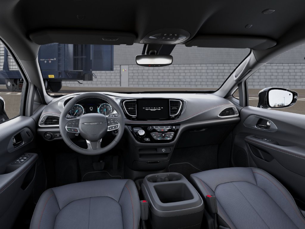 New 2027 Chrysler Pacifica Select AWD/4WD image 15