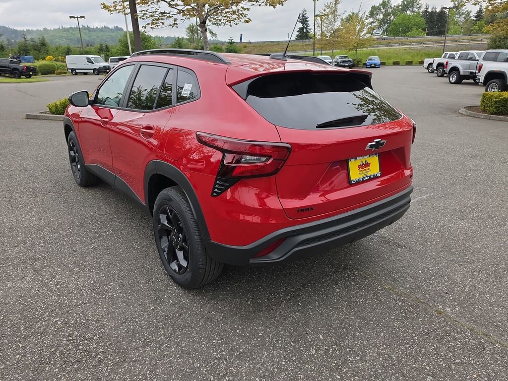 New 2026 Chevrolet Trax LT FWD image 4