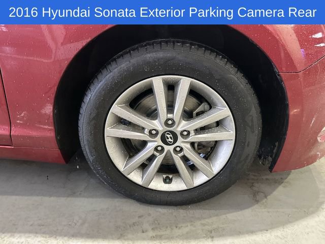Used 2016 Hyundai Sonata SE image 19