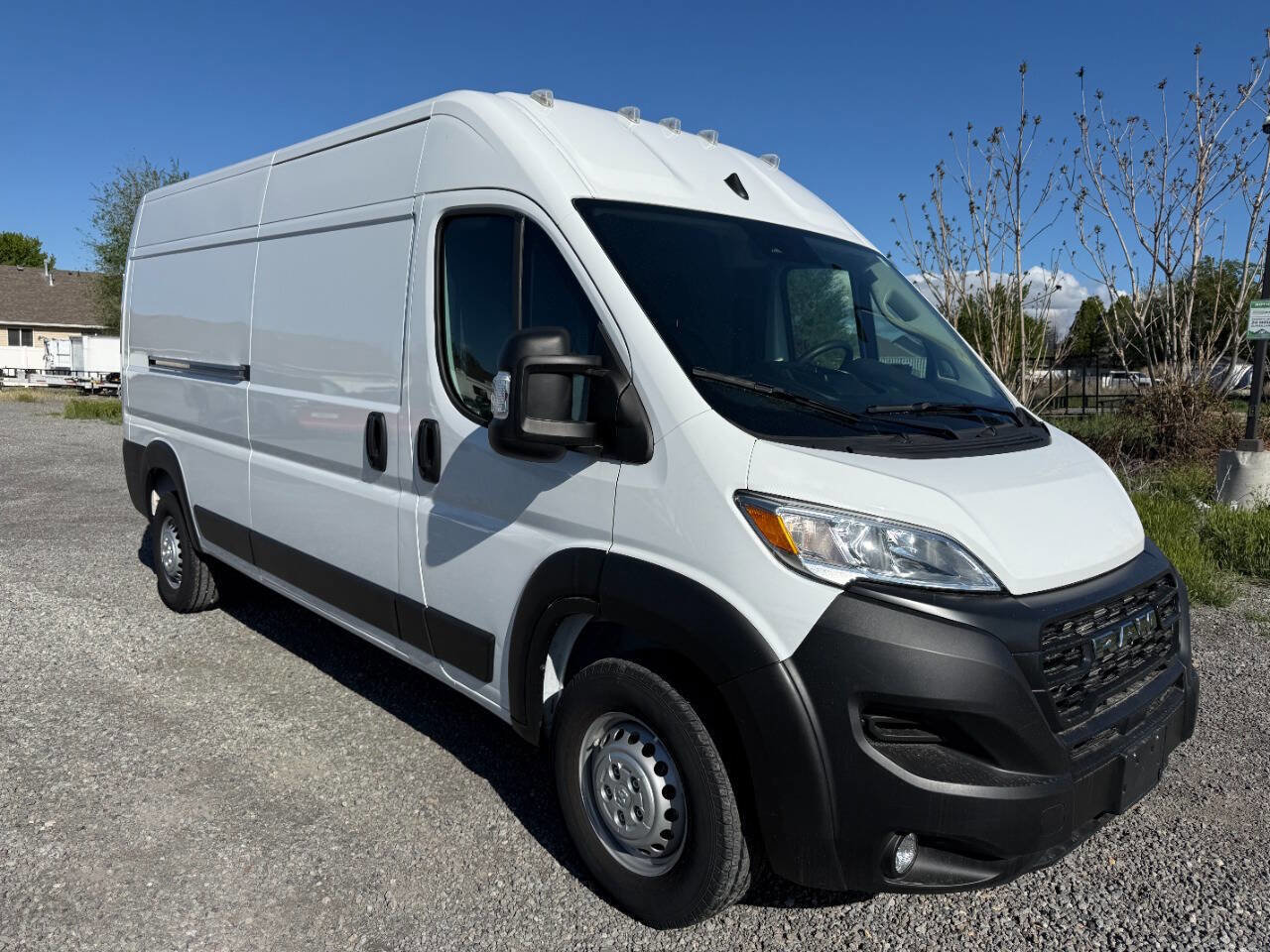 Used 2025 RAM ProMaster 2500 w/ Convenience Group FWD image 9