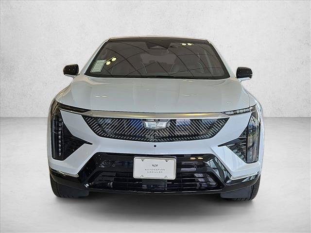 New 2026 Cadillac Optiq Luxury 2 w/ LPO, Floor Liner Package AWD/4WD image 6