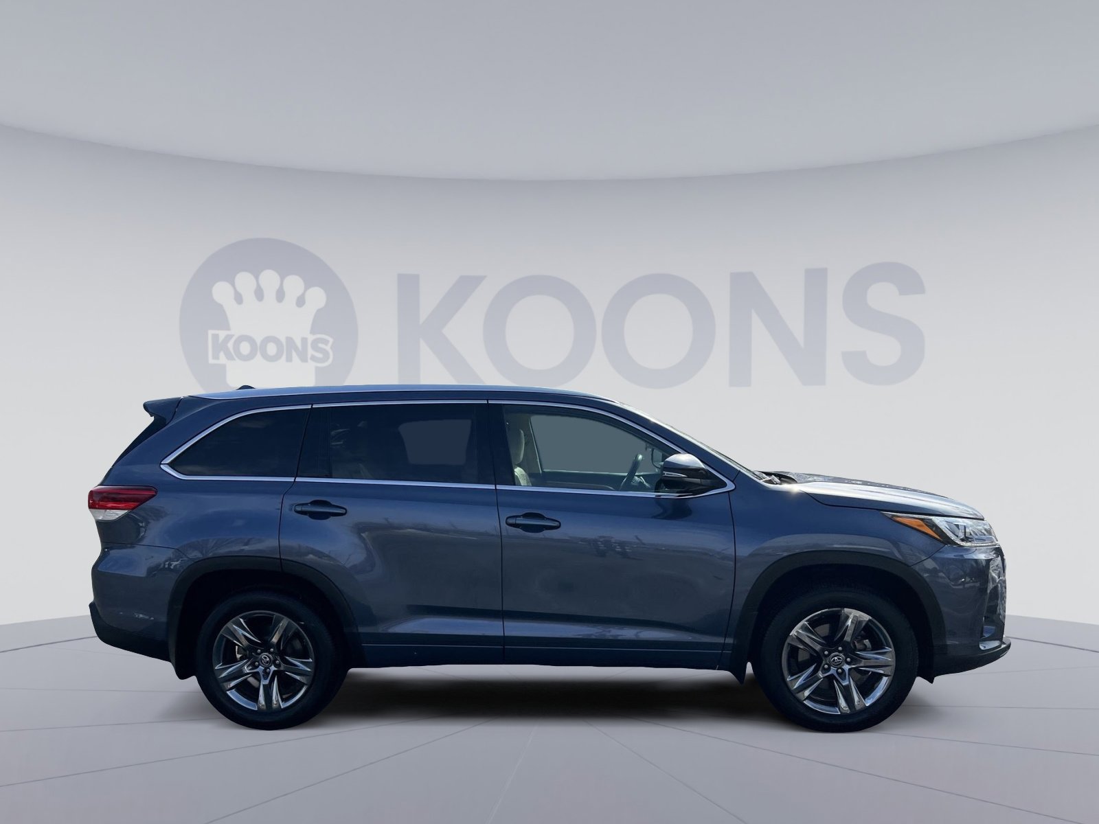 Used 2019 Toyota Highlander Limited Platinum image 8