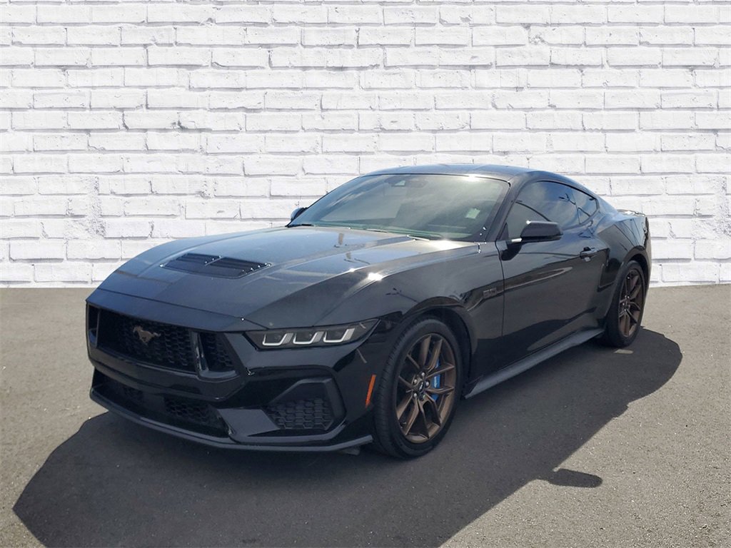 Used 2024 Ford Mustang GT Premium image 4