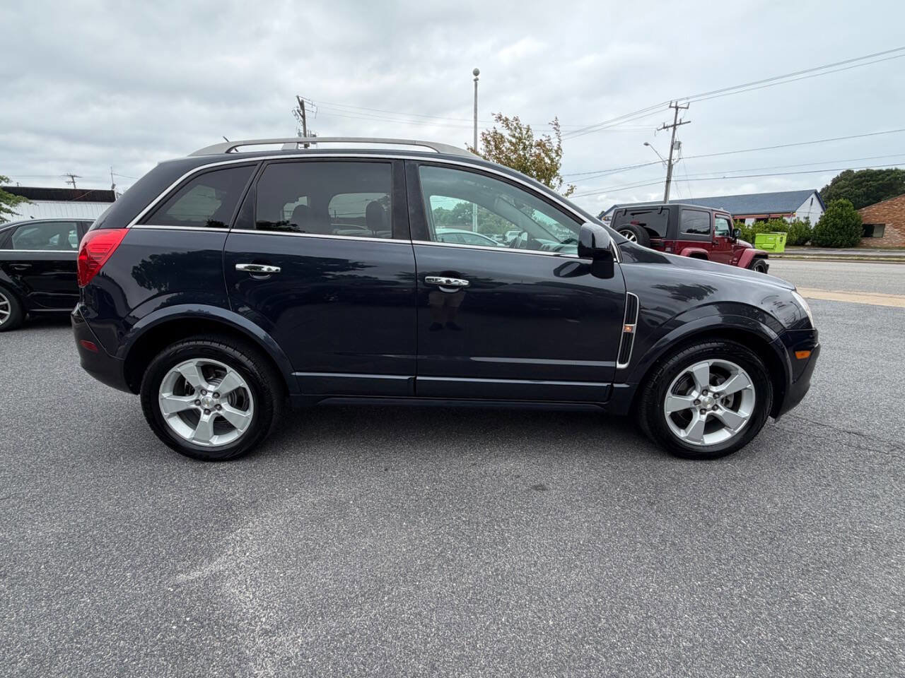 Used 2014 Chevrolet Captiva Sport LT w/ Convenience Package FWD image 5