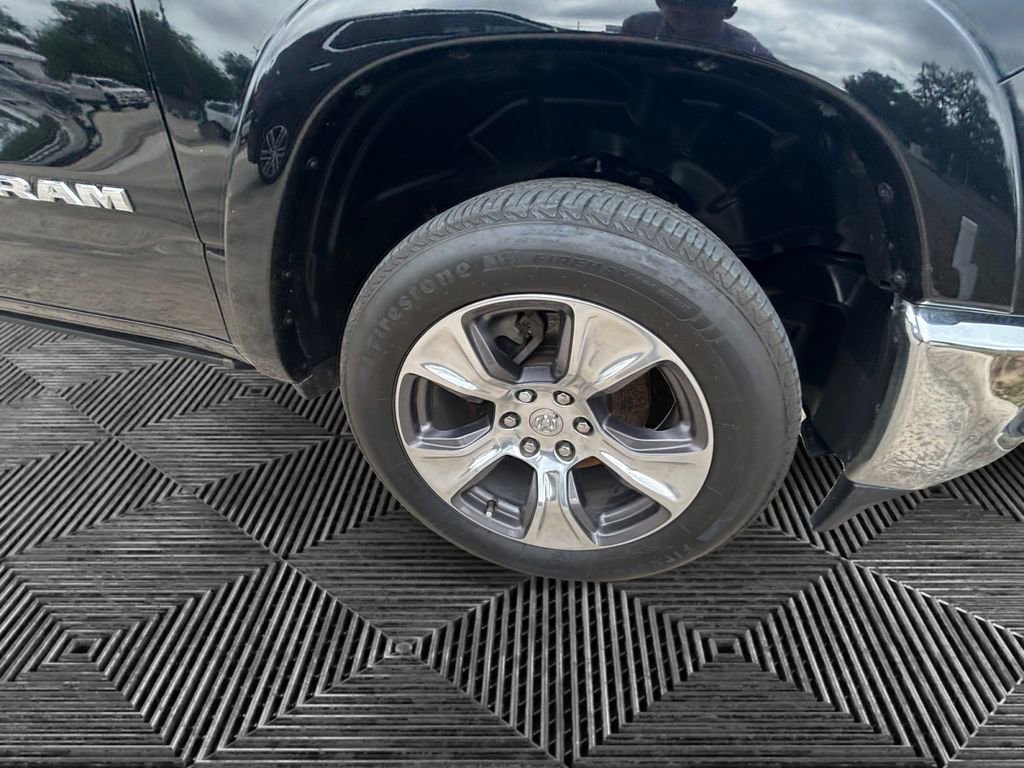 Used 2020 RAM 1500 Laramie image 17
