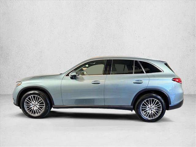 Used 2026 Mercedes-Benz GLC 300 4MATIC image 8