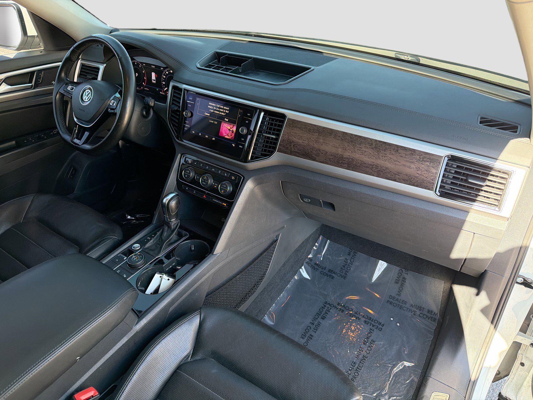 Used 2018 Volkswagen Atlas SEL Premium image 13