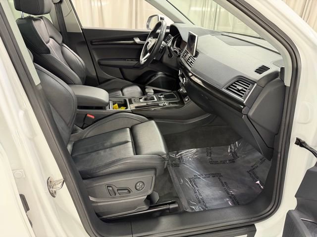Used 2019 Audi Q5 Prestige w/ Prestige Package image 7