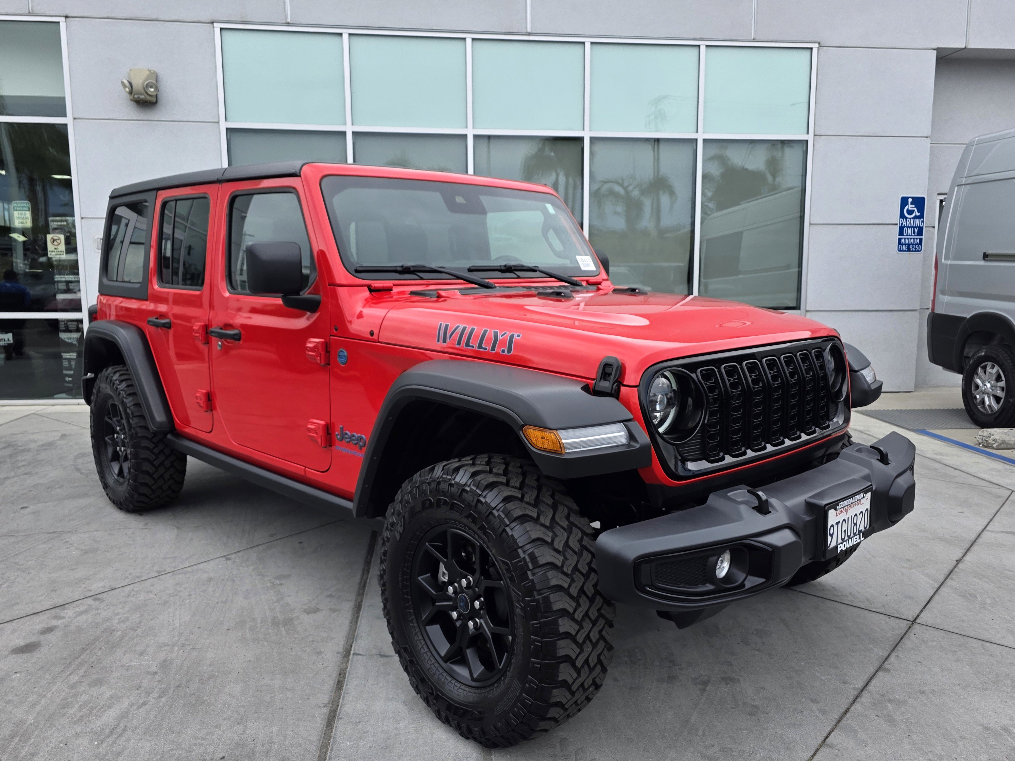 Certified 2025 Jeep Wrangler Willys image 6