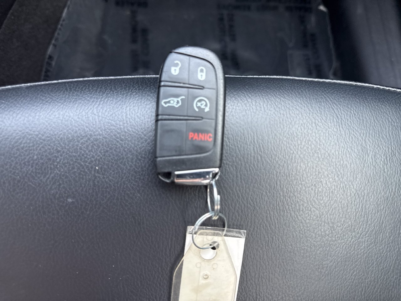Used 2018 Jeep Compass Limited w/ Navigation Group FWD image 28