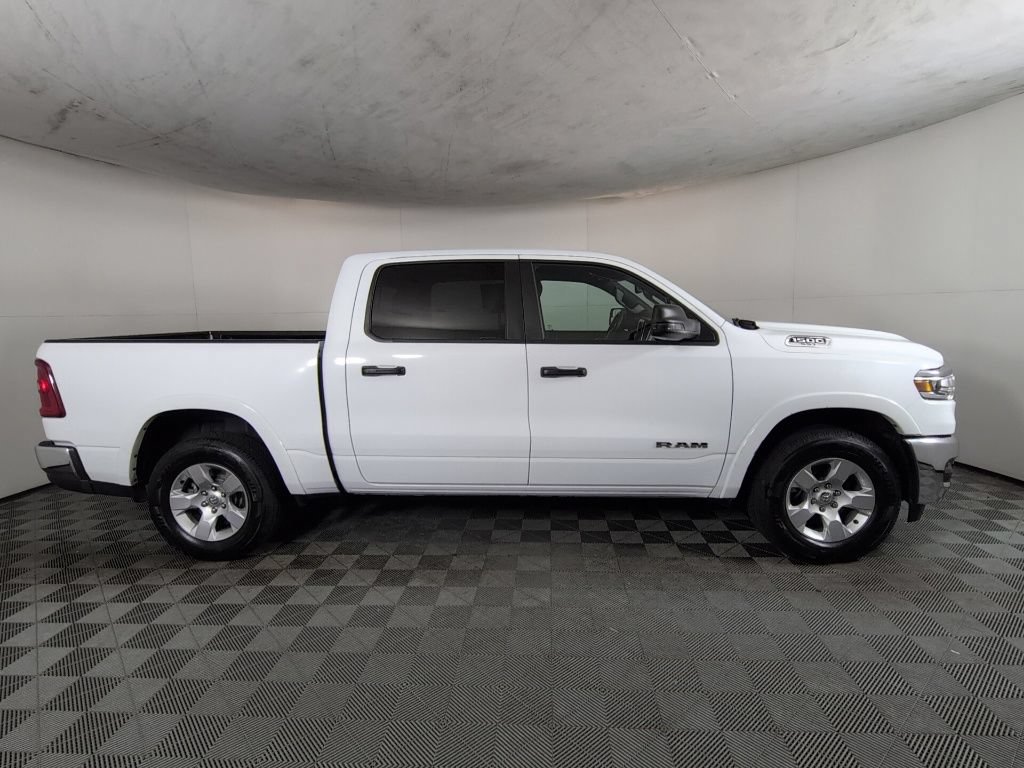 Certified 2025 RAM 1500 Big Horn AWD/4WD image 4