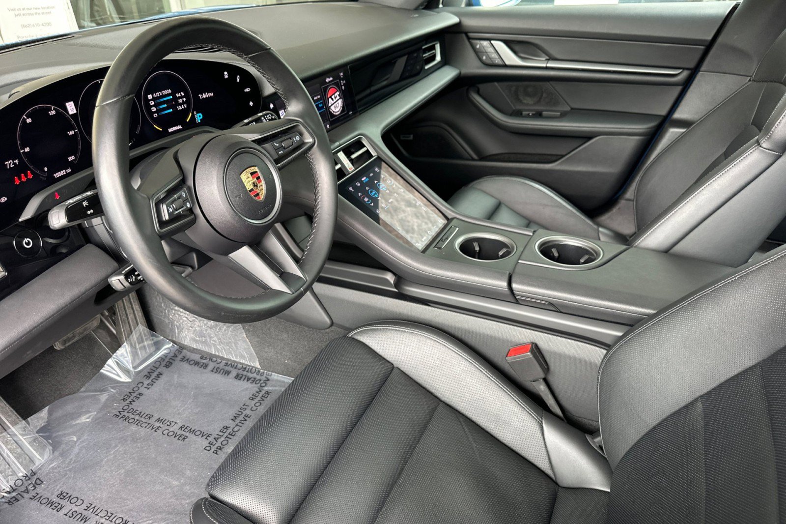 Certified 2024 Porsche Taycan 4 Cross Turismo AWD/4WD image 4