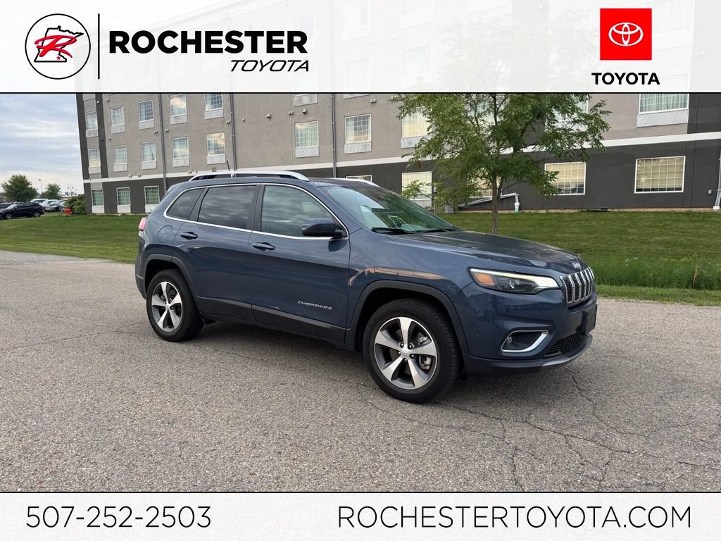 Used 2021 Jeep Cherokee Limited w/ Trailer Tow Group AWD/4WD image 1