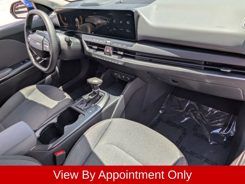 Used 2025 Kia K4 FWD image 29