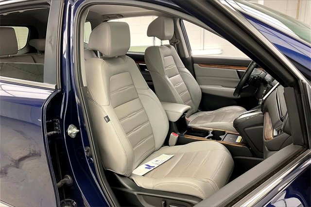 Used 2020 Honda CR-V Touring image 7