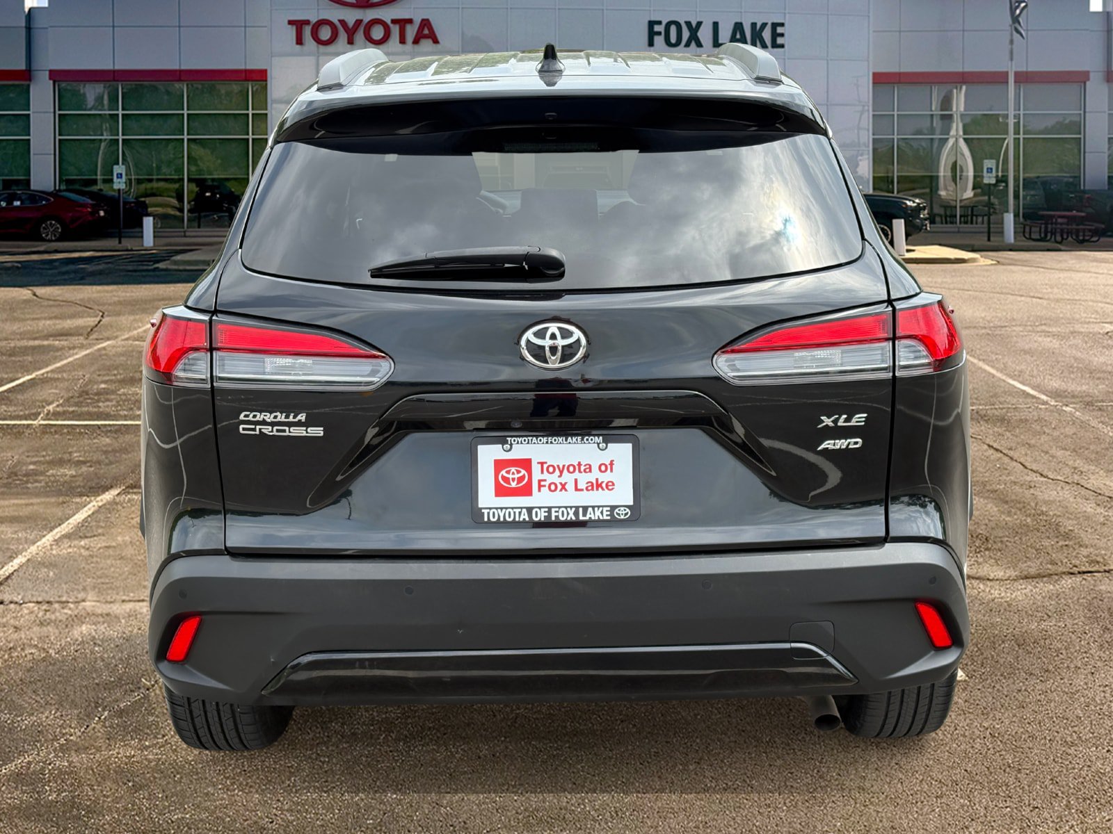 Used 2024 Toyota Corolla Cross XLE AWD/4WD image 4