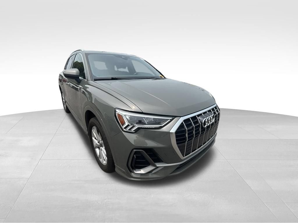 Used 2025 Audi Q3 2.0T Premium AWD/4WD image 8